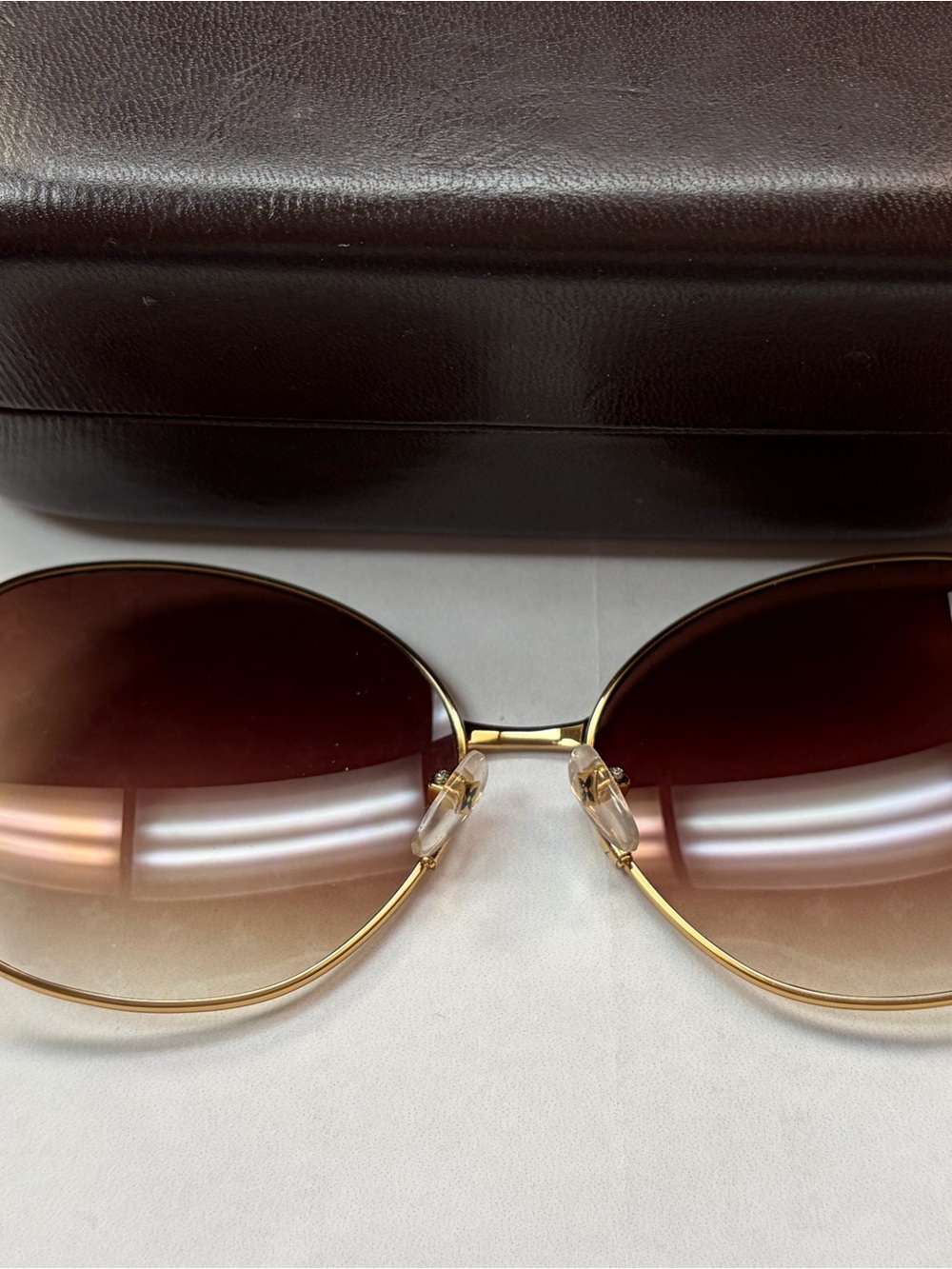 Louis Vuitton Women's Round Gold Frame Sunglasses - Brown Gradient Lenses - Picture 3 of 5